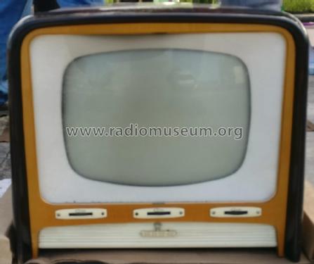 AT-403-522; Orion; Budapest (ID = 2393458) Television