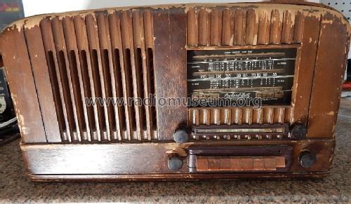 48G ; Packard Bell Co.; (ID = 1673198) Radio