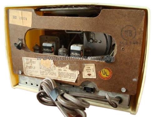 532 ; Packard Bell Co.; (ID = 567452) Radio