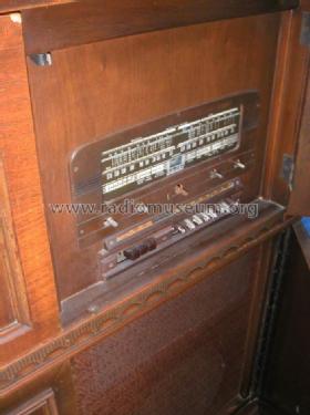 B19 ; Packard Bell Co.; (ID = 1007527) Radio