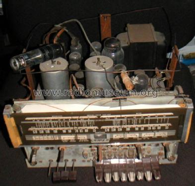 B19 ; Packard Bell Co.; (ID = 1007530) Radio
