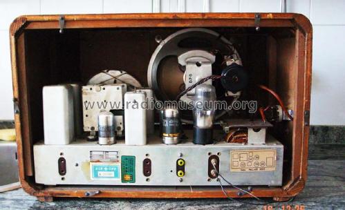 3302; Paillard AG; St. (ID = 1095656) Radio