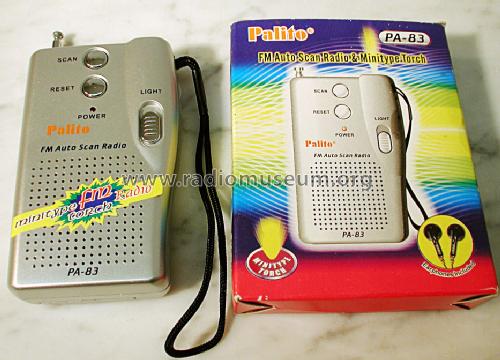 FM Auto Scan Radio & Minitype Torch PA-83; Palito Electronic (ID = 1363290) Radio