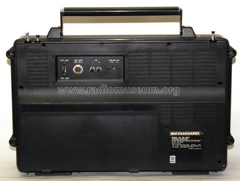 12 Band Receiver NR-82F1 ; Pan International (ID = 966138) Radio