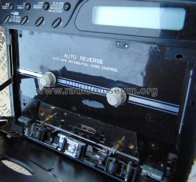 Cassette Player RQ-V520; Panasonic, (ID = 2848599) Radio