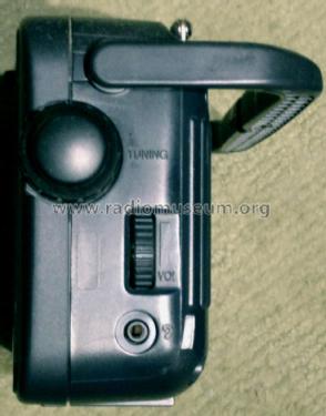 FM-AM 2- Band Receiver RF-2400; Panasonic, (ID = 2332106) Radio