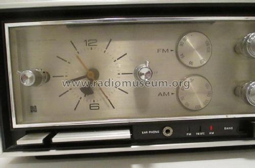 FM-AM Clock Radio RC-7240; Panasonic, (ID = 2859523) Radio