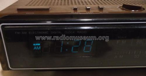 FM-AM Electronic Digital Clock Radio RC-6115; Panasonic, (ID = 2859908) Radio