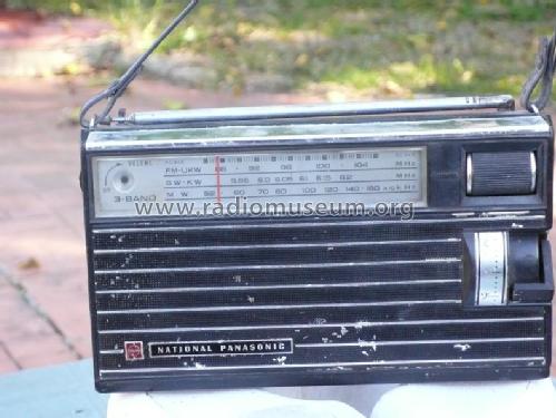 National Panasonic FM-AM 3 Band 9-Transistor RF-823E; Panasonic, (ID = 1573311) Radio