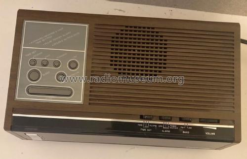 Panasonic FM-AM 2-Band Fluorescent Clock Radio RC-6130; Panasonic, (ID = 2859966) Radio