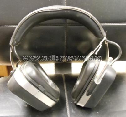 Panasonic - FM Stereo Head Set RF-40; Panasonic, (ID = 1844619) Radio