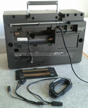 Portable Stereo SG-J500L; Panasonic, (ID = 1704958) Radio