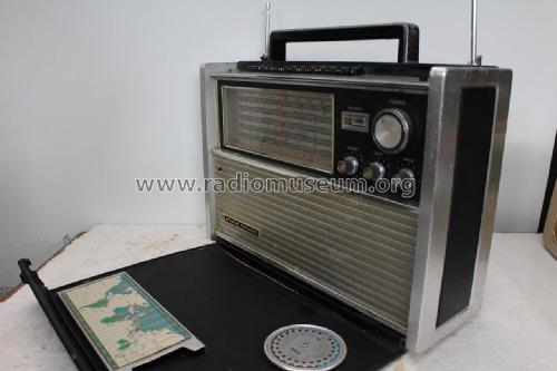 National Panasonic RF-5000; Panasonic, (ID = 1785369) Radio