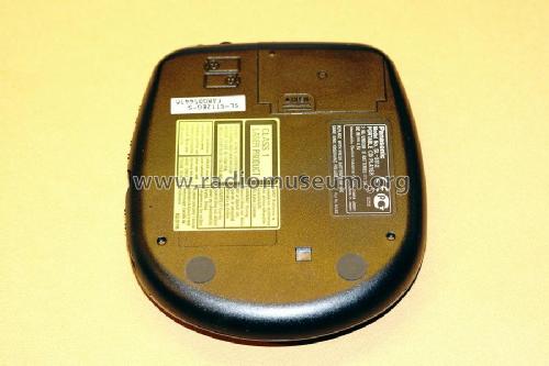 Portable CD player SL-S112; Panasonic, (ID = 2184338) R-Player