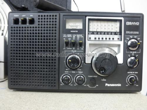 Panasonic 8-Band Short Wave Double Superheterodyne RF-2200; Panasonic, (ID = 1487508) Radio