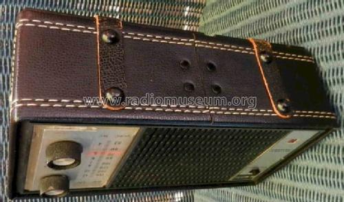 National Panasonic 8-Transistor 2-Band R-245; Panasonic, (ID = 1005757) Radio