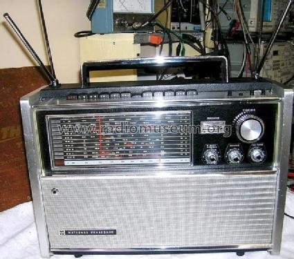 National Panasonic RF-5000A; Panasonic, (ID = 823619) Radio