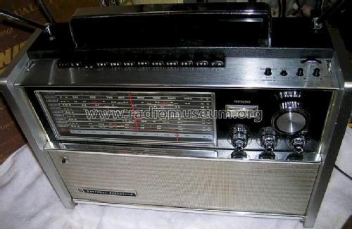National Panasonic RF-5000A; Panasonic, (ID = 823624) Radio