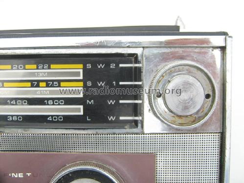 4 Band Solid State Radio 9L-786LD; Pars Electric (ID = 1600426) Radio