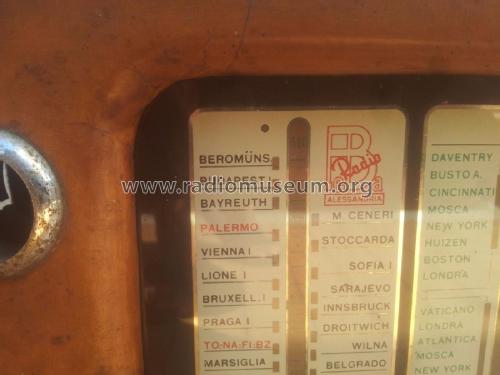 E/505; Peba Radio; (ID = 2235628) Radio