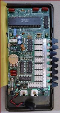 Peer-Tronic Digital Capacitance Meter DM-6013; Unknown - CUSTOM (ID = 1595565) Equipment