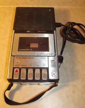 Portable Cassette Recorder 681-6531 Cat.No. 851-0737; JCPenney, Penney's, (ID = 1460252) R-Player