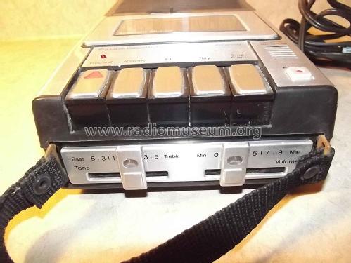 Portable Cassette Recorder 681-6531 Cat.No. 851-0737; JCPenney, Penney's, (ID = 1460253) R-Player