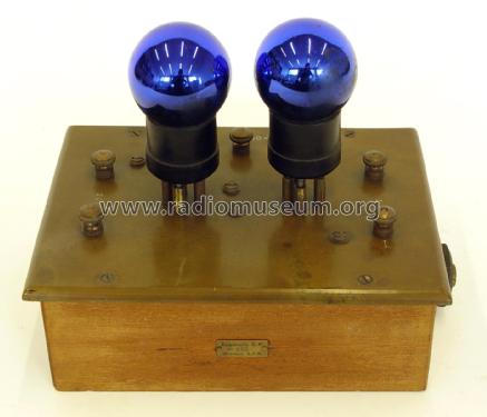 Amplificateur BF à 2 lampes No. 1106; Péricaud, G. et A. P (ID = 2112694) Ampl/Mixer