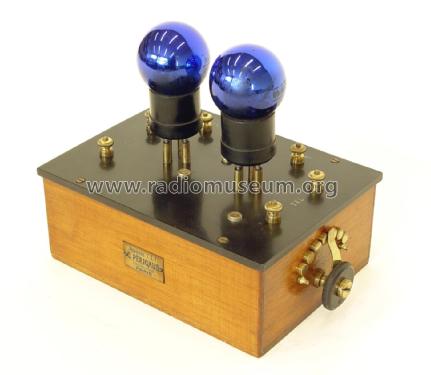 Amplificateur BF à 2 lampes No. 1106; Péricaud, G. et A. P (ID = 2112696) Ampl/Mixer