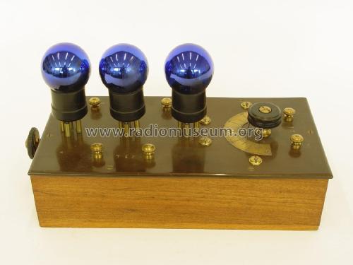 Amplificateur HF à 3 lampes No. 1100; Péricaud, G. et A. P (ID = 2125251) mod-pre26
