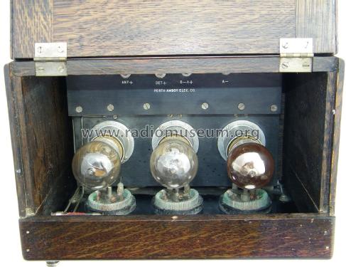 Detector and Two-Stage Amplifier Type H.O.C.; Perth Amboy Electric (ID = 1878600) mod-pre26