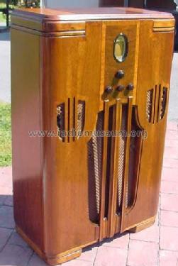 116X ; Philco, Philadelphia (ID = 503403) Radio
