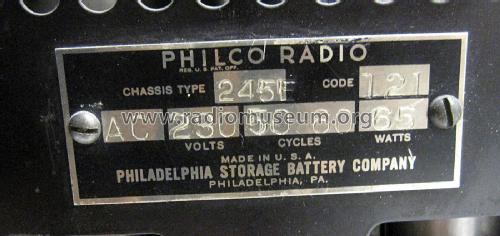 245E - BUTTERFLY ; Philco, Philadelphia (ID = 2058842) Radio