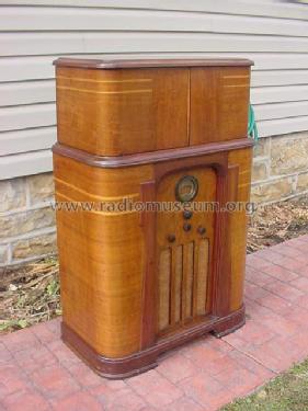 507 Deluxe Radiobar ch= 37-620 Philco; Radiobar Company of (ID = 528588) Radio