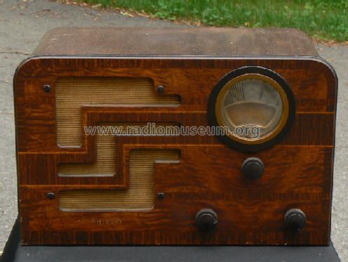 37-62T ; Philco, Philadelphia (ID = 703014) Radio