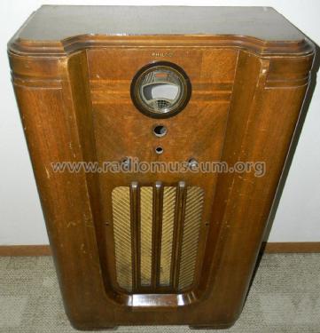 37-630X ; Philco, Philadelphia (ID = 2169637) Radio