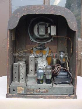 37-650B ; Philco, Philadelphia (ID = 374876) Radio