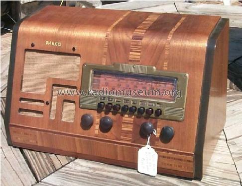 39-30T ; Philco, Philadelphia (ID = 73751) Radio