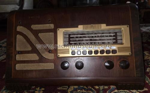 40-150T ; Philco, Philadelphia (ID = 3189862) Radio