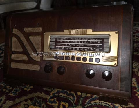 40-150T ; Philco, Philadelphia (ID = 3189863) Radio