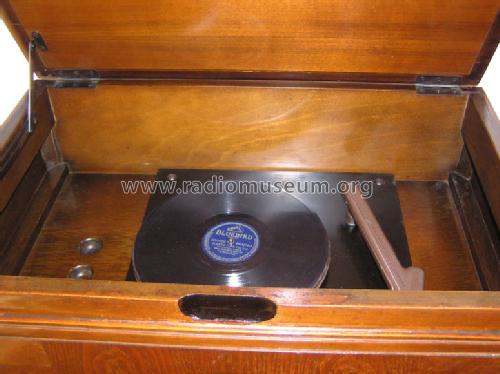 40-526P Radio-Phonograph; Philco, Philadelphia (ID = 363874) Radio