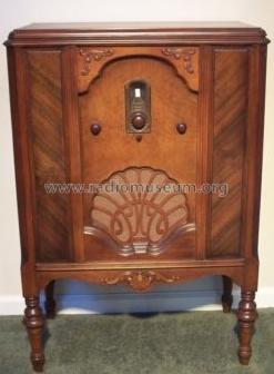 40DC Lowboy; Philco, Philadelphia (ID = 544880) Radio