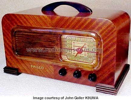 41-221C ; Philco, Philadelphia (ID = 54897) Radio
