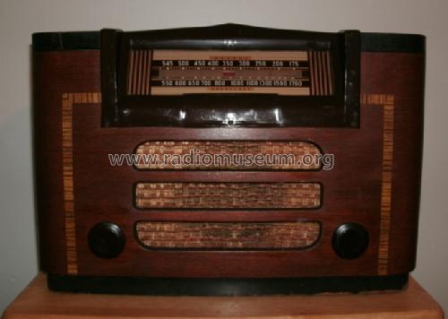 42-122T ; Philco, Philadelphia (ID = 1305867) Radio