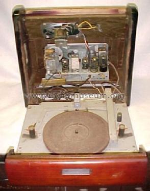 46-1201 Code 121; Philco, Philadelphia (ID = 152439) Radio