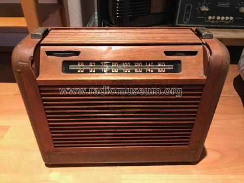 46-350 Code 121; Philco, Philadelphia (ID = 2273918) Radio