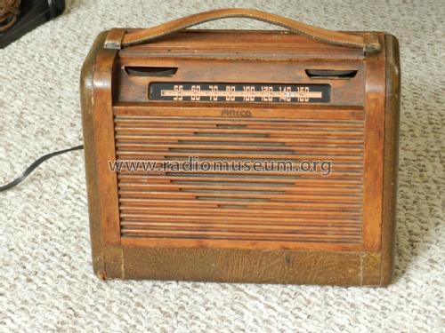 46-350 Code 121; Philco, Philadelphia (ID = 2651721) Radio