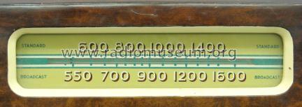 46-421 ; Philco, Philadelphia (ID = 300453) Radio