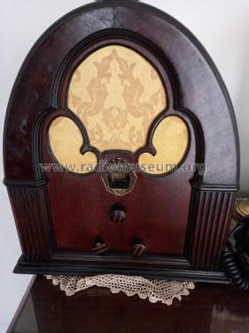 46E table; Philco, Philadelphia (ID = 2680191) Radio