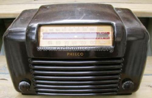 48-141 ; Philco, Philadelphia (ID = 124088) Radio